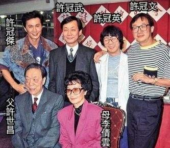 明星家族背景,揭秘明星家族背后的辉煌故事