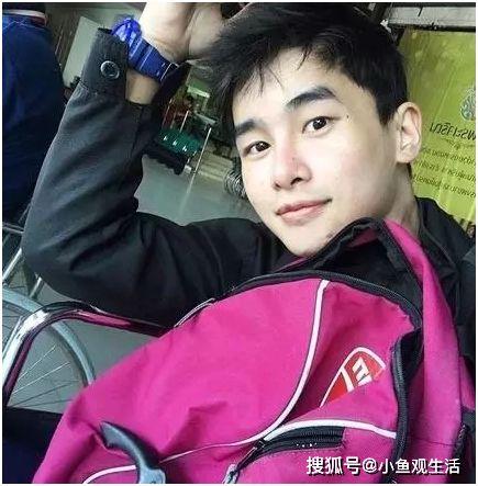 泰国明星golf,闪耀球场，魅力四射