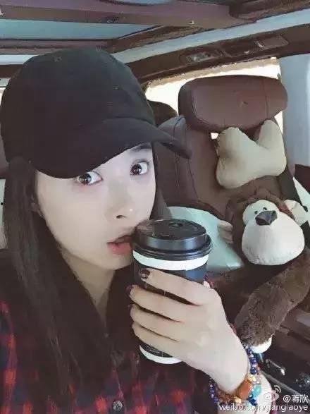 明星谁喝咖啡了,揭秘娱乐圈的咖啡爱好者