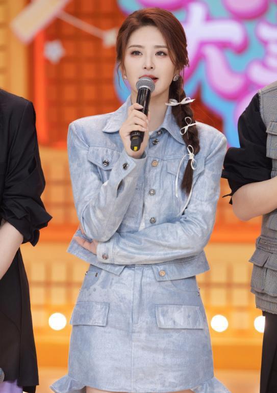 9人团明星,揭秘9人团明星的闪耀时刻