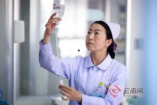 抖音网红男护士,用温暖守护生命，展现护理之美